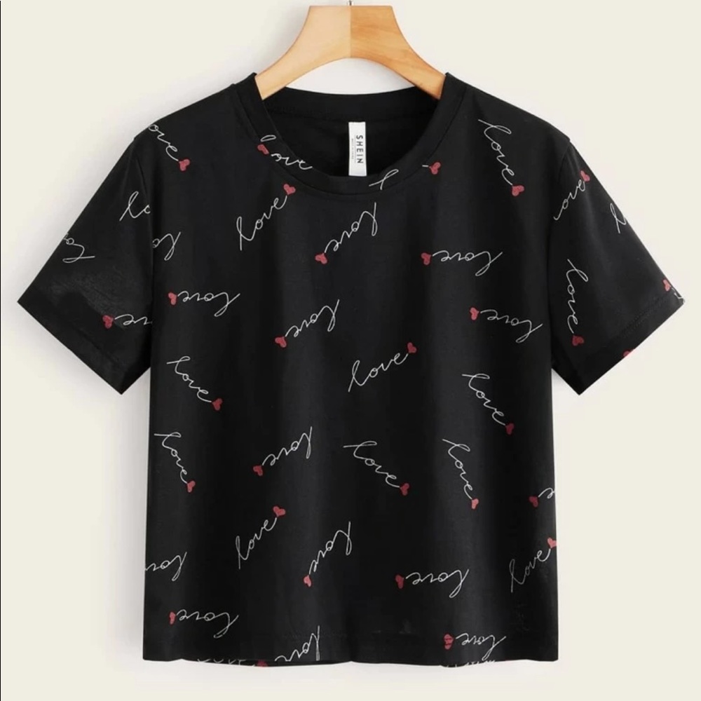 LAST CHANCE! Graphic Love Heart Black Crop Top - Picture 1 of 8